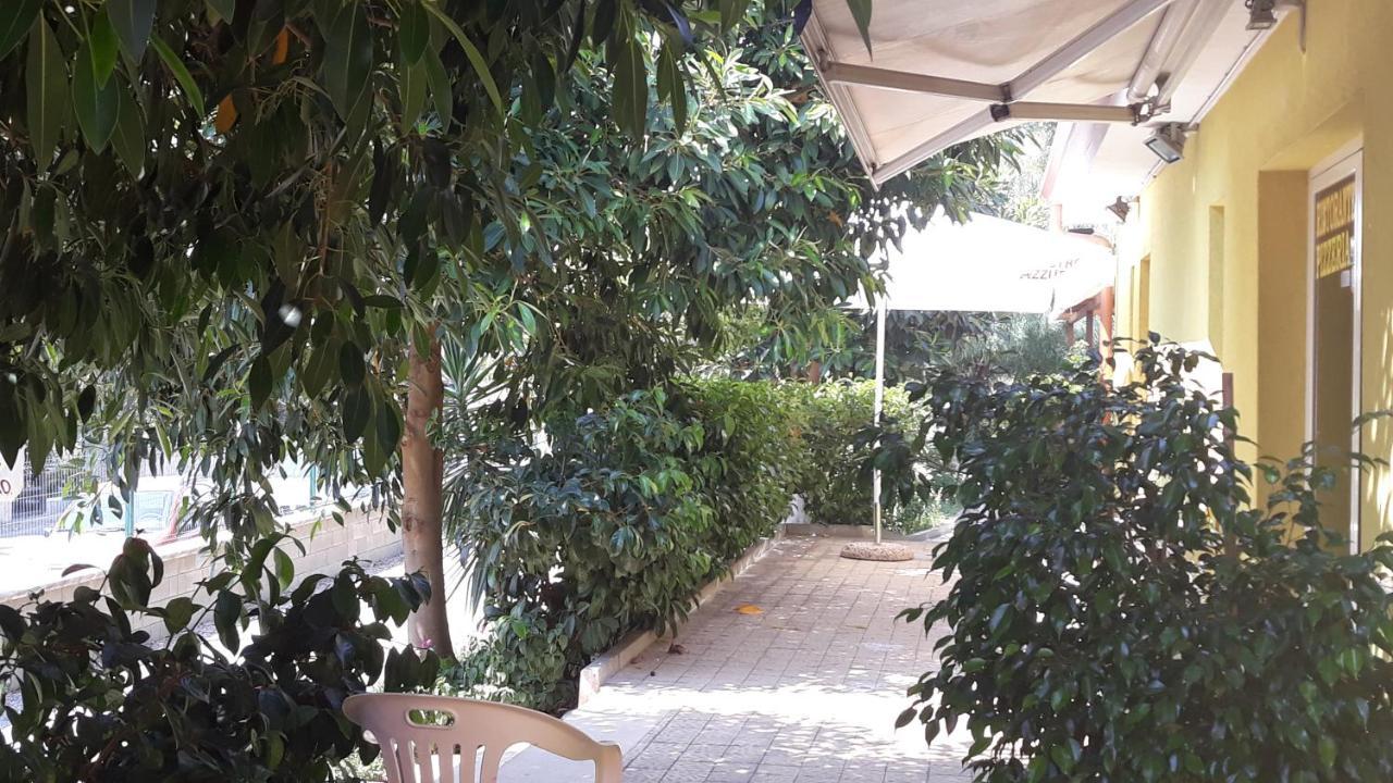 B & B Residence L'Ancora 维拉皮亚纳 外观 照片