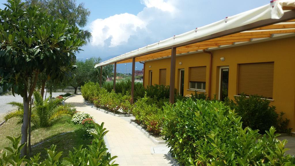 B & B Residence L'Ancora 维拉皮亚纳 外观 照片