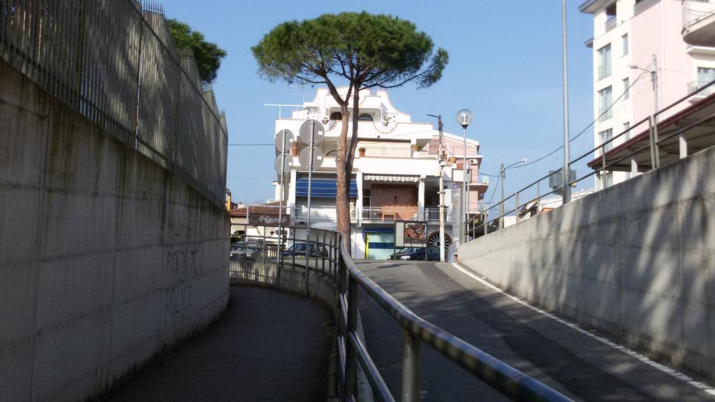 B & B Residence L'Ancora 维拉皮亚纳 外观 照片