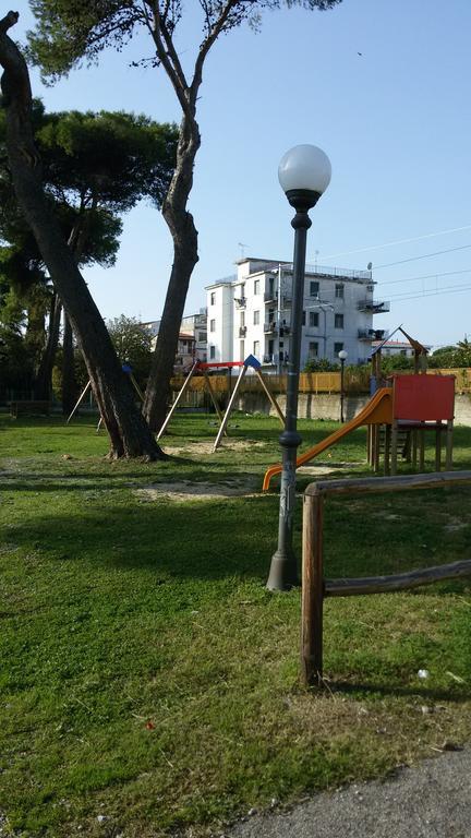 B & B Residence L'Ancora 维拉皮亚纳 外观 照片